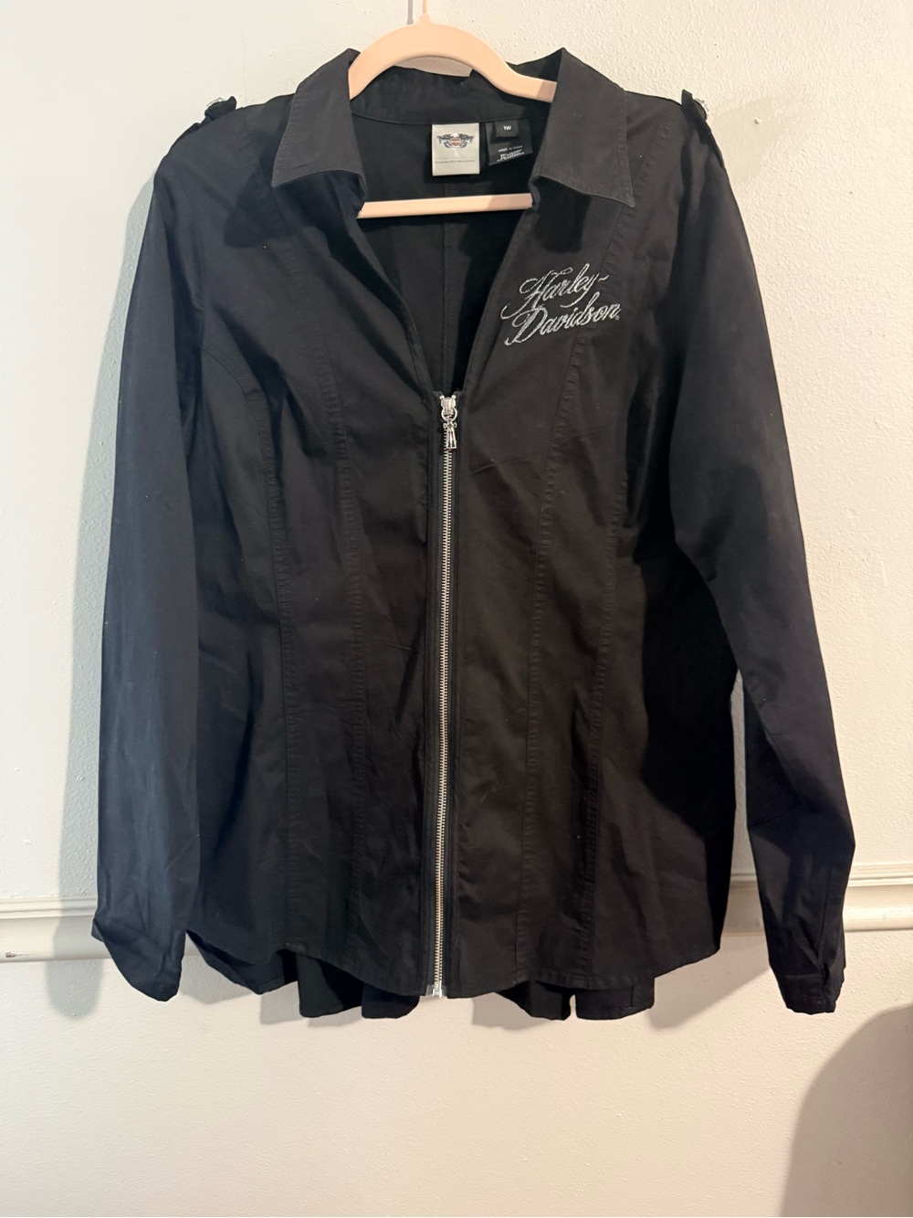 Like New! Harley Davidson embroidered light weight utility zip up